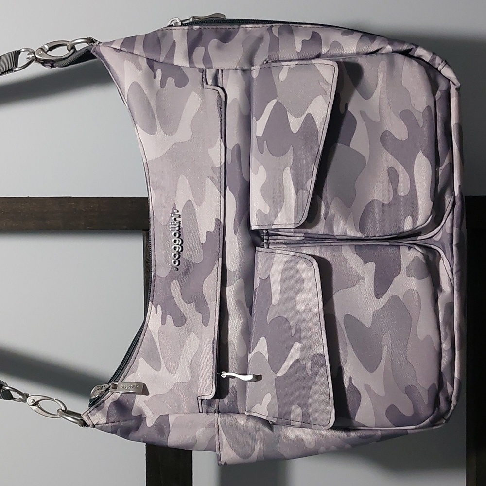 Baggallini Medium Washable Crossbody Bag